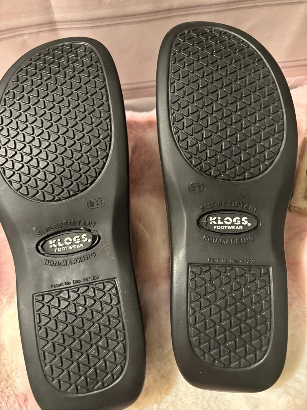 NWT KLOGS Men’s Edge Slip-Resistant Chestnut/Brown Slip-On Clogs, Size 11 M